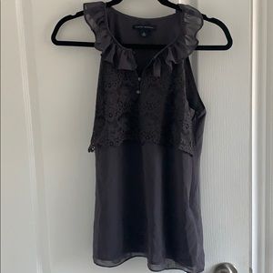 Cute grey banana republic top
